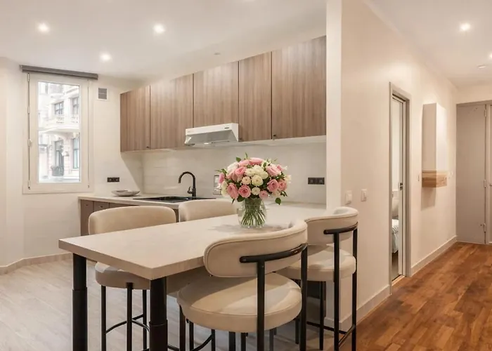 Fabulous Near Pantheon *